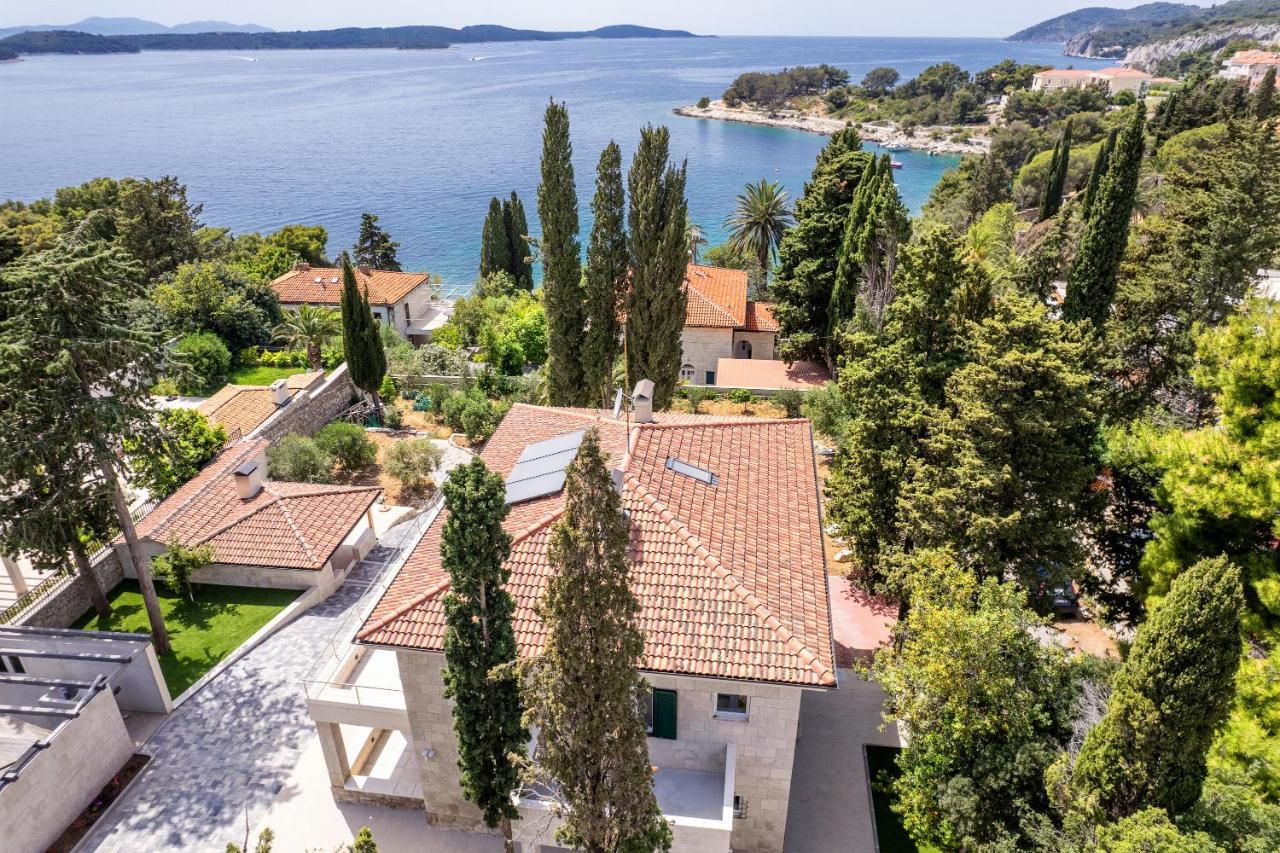 Bozic Hvar Vila *