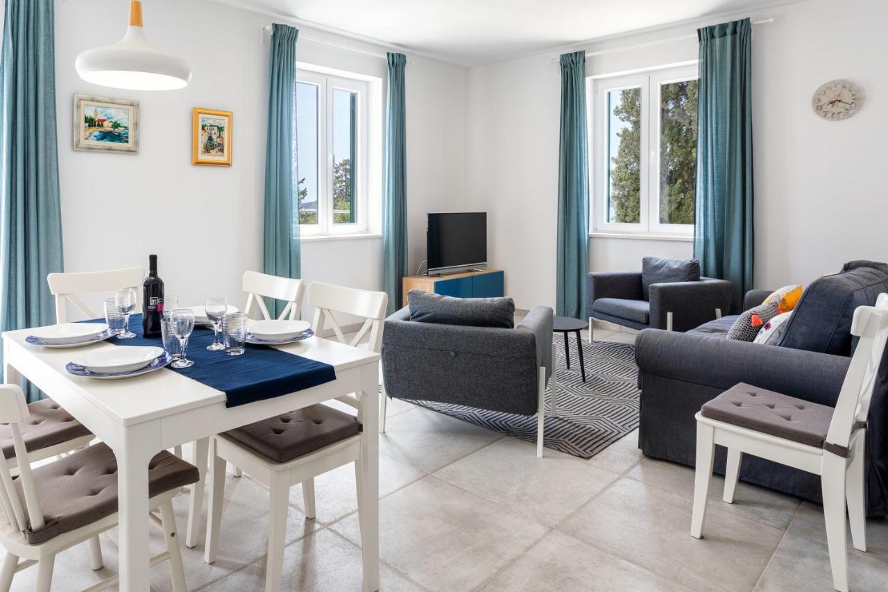 Bozic Hvar Vila *